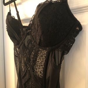 Victoria’s Secret corset lingerie w/ garter clasps